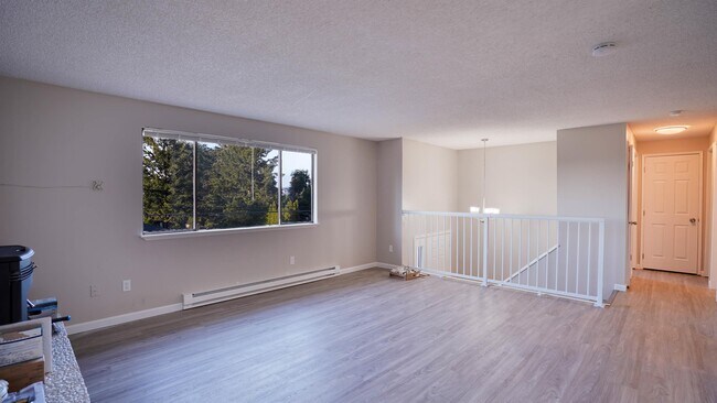 Building Photo - 11222 E 16th Ave