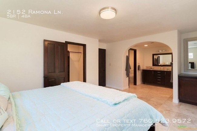 Foto del edificio - 2152 Ramona Ln