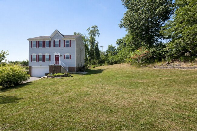 Foto del edificio - 403 McCormick Rd