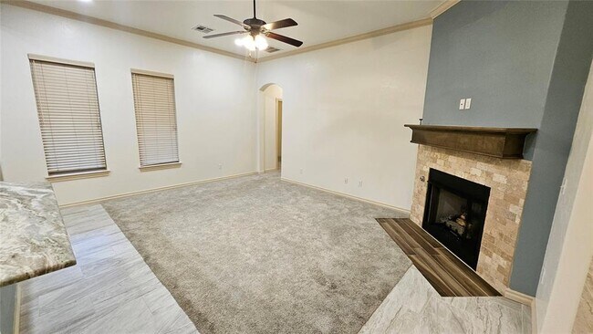 Building Photo - 1801 Savannah Ln