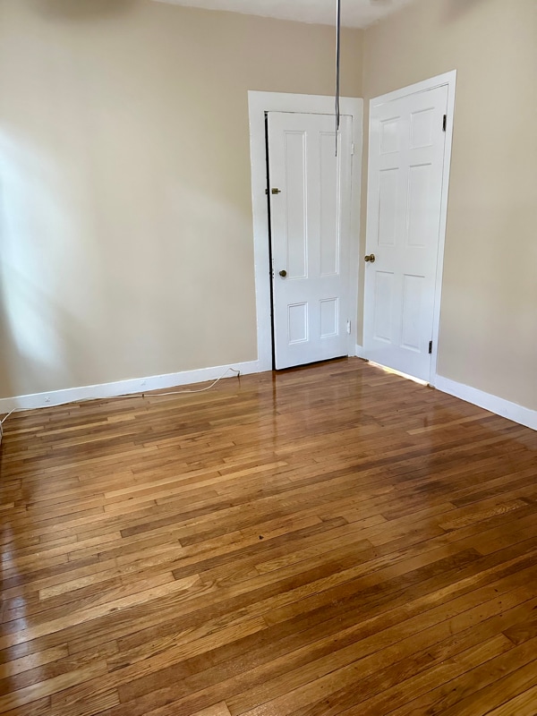 Building Photo - 15 Riggs St