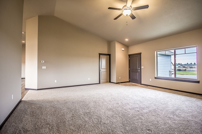 Building Photo - 15176 N Pristine Cir