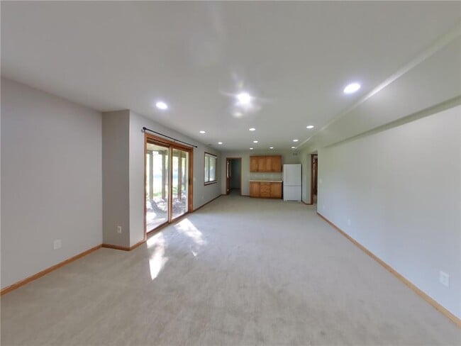 Building Photo - 3420 Olive Ln N