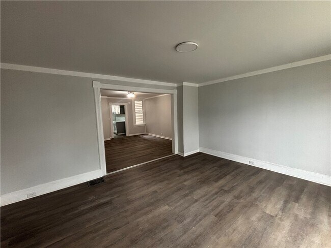 Foto del edificio - 622-632-632 Lewis St
