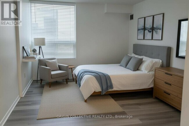 Photo du bâtiment - 389 Dundas St