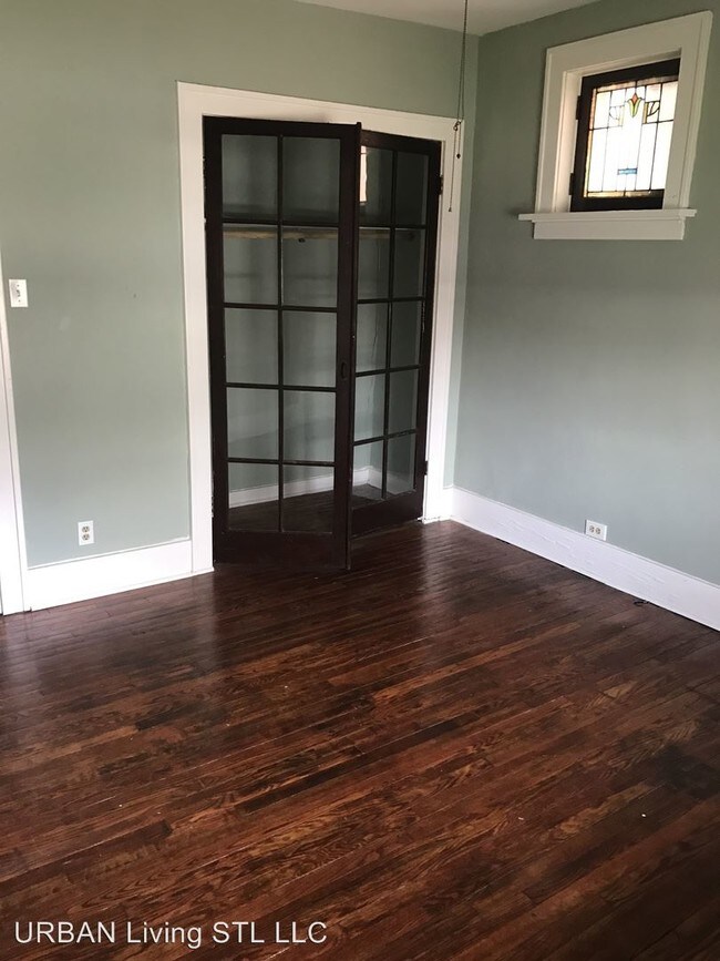 Building Photo - 5406 S Compton Ave