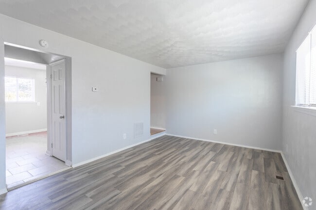 2HAB,1,5BA,-890SF - Pembroke Pines Apartments