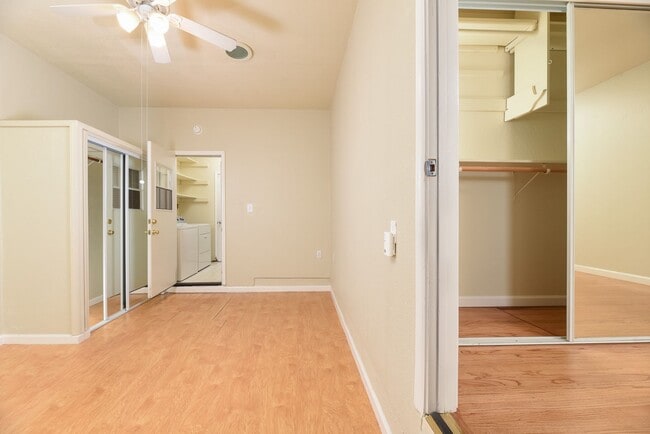 Building Photo - 2092-2094 Donald Dr