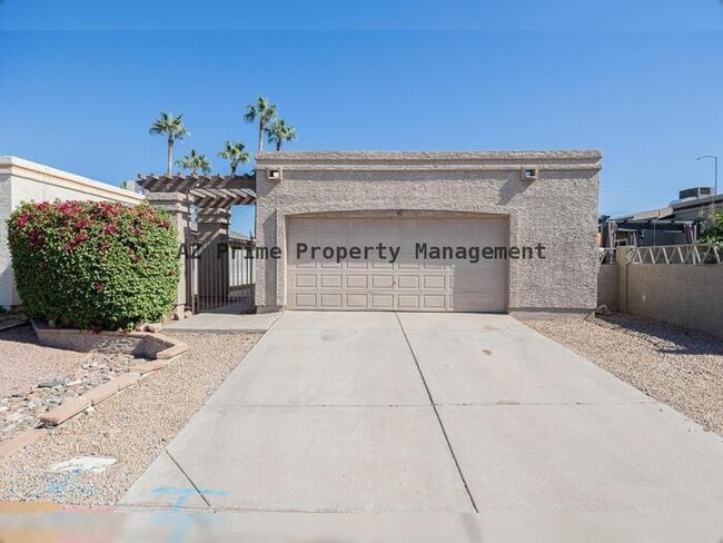 Foto del edificio - 619 E Jensen St