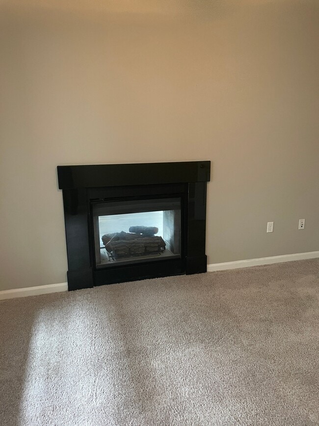 Photo - 1460 Little Raven St Apartment
