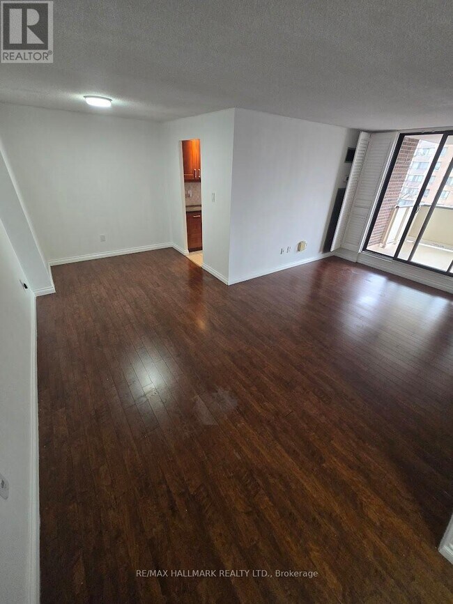 Building Photo - 3 Lisa St.