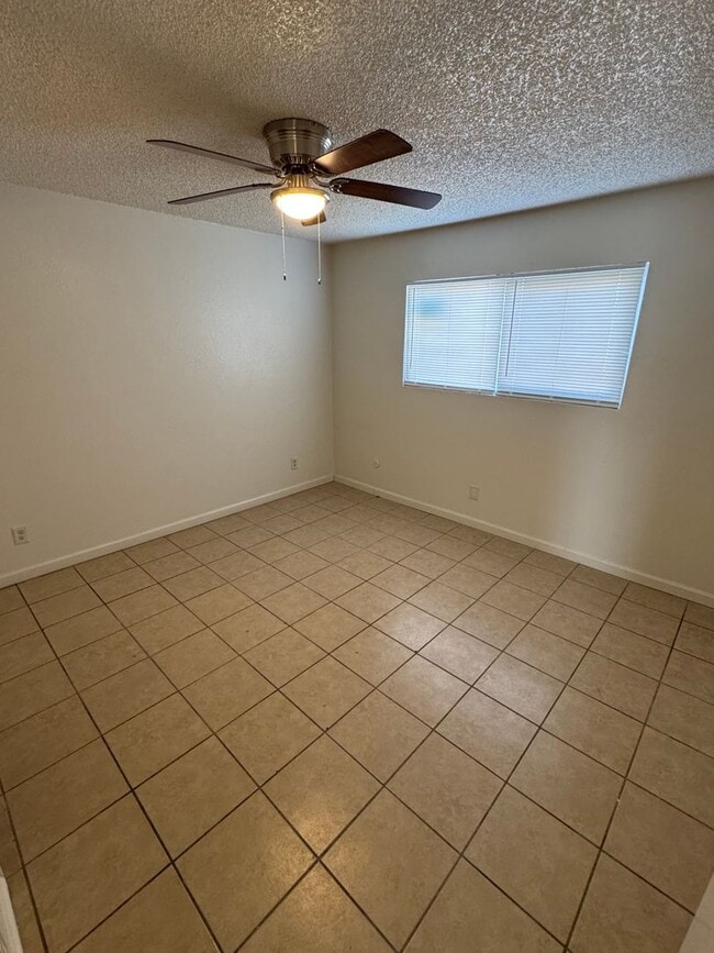 Building Photo - 4321 Palmacia Dr