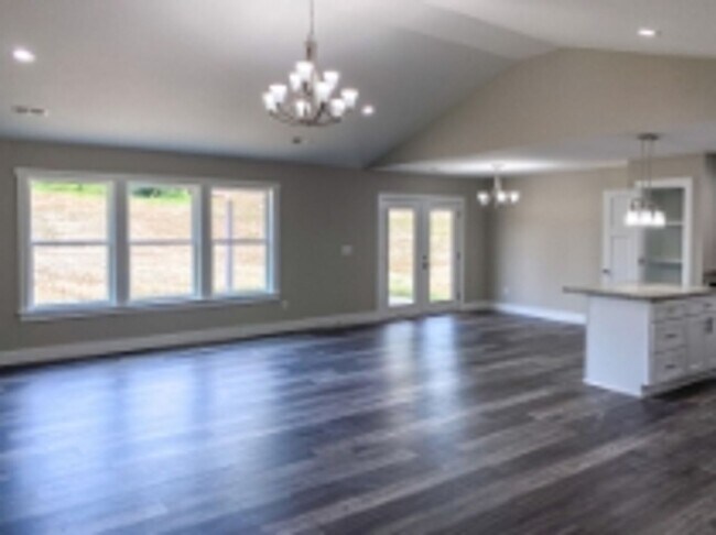 Foto del edificio - 173 Falling Creek Rd