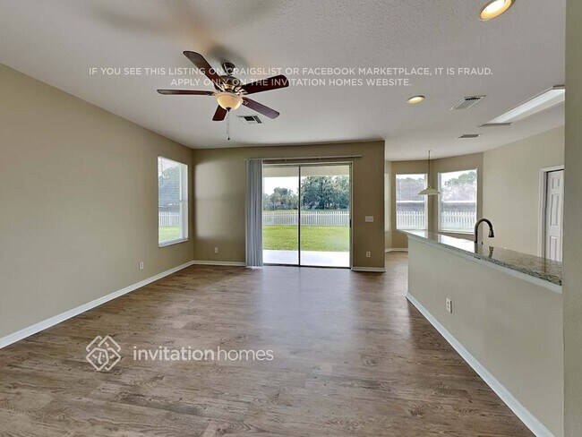 Foto del edificio - 27001 Arrowbrook Way