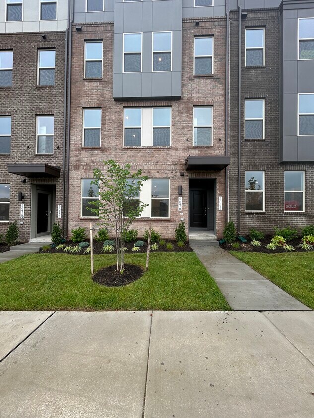 Primary Photo - 9070 Katherine Johnson Ave