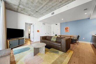 Building Photo - 48 East Ave