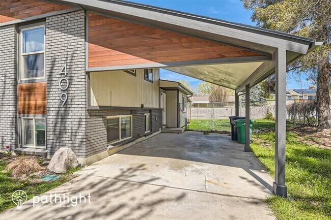 Foto del edificio - 409 E 10185 S, Sandy, UT, 84070