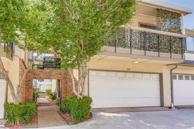Foto principal - 8750 Park Ln