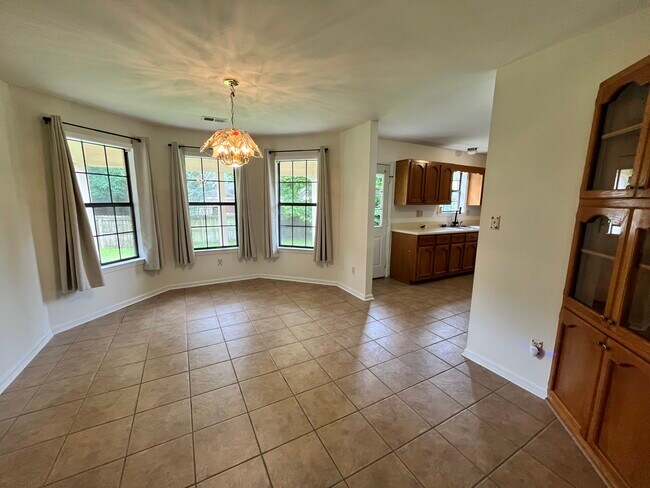 Foto del edificio - 10093 Fox Chase Dr