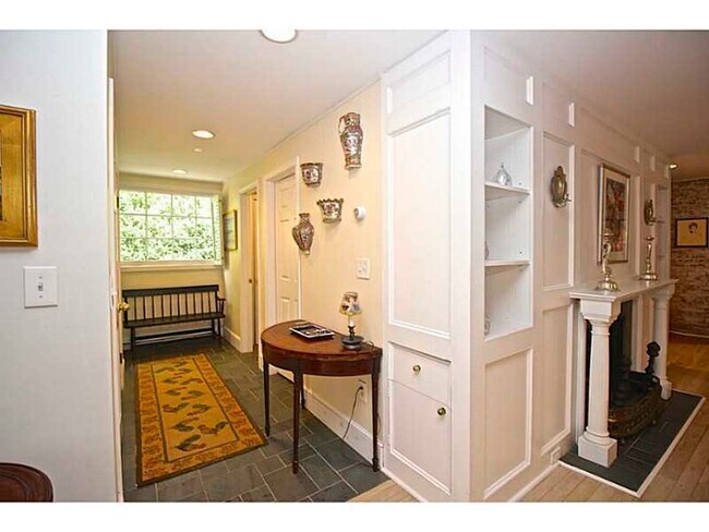 Foto del edificio - 434 Bellevue Ave