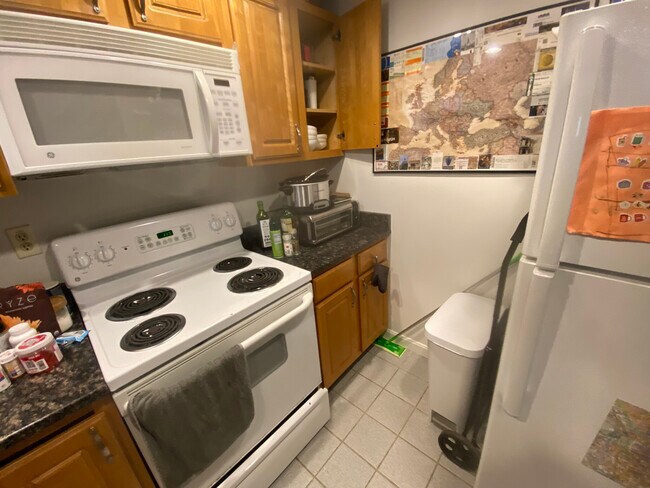 Photo - 20 Queensberry St Apartment