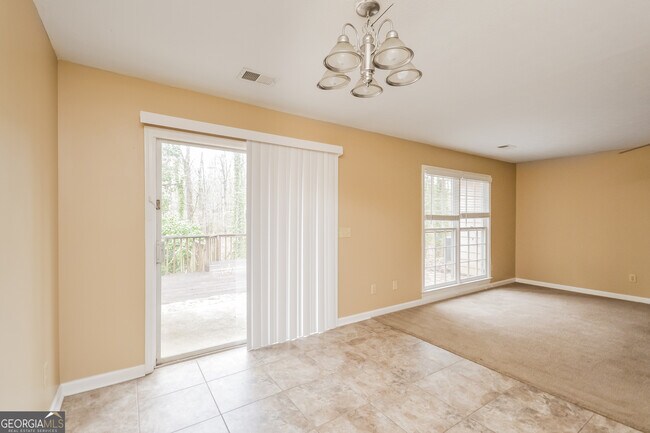 Building Photo - 55 Salem Ridge