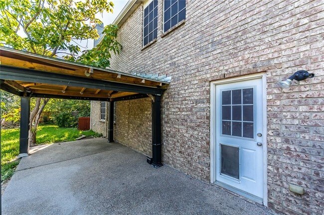 Foto del edificio - 1913 Bradford Pear Square