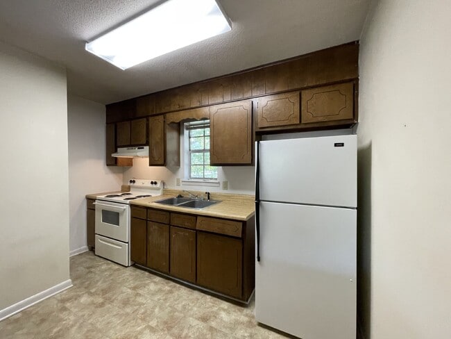Building Photo - Apartment for Rent