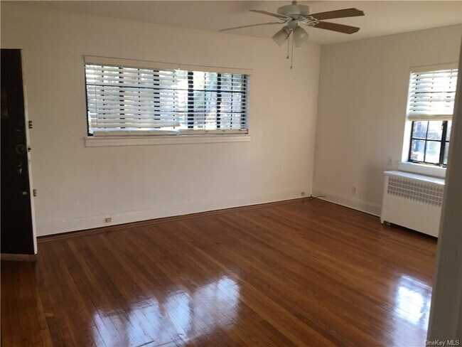 Foto del edificio - 931 Calhoun Ave