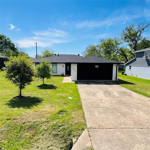 Building Photo - 222 Emporia Ln