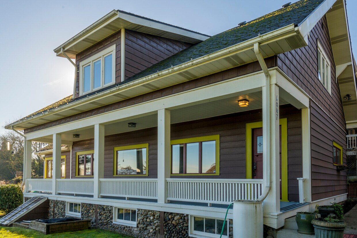 6047 S Roxbury St, Seattle, WA 98118 House Rental in Seattle, WA