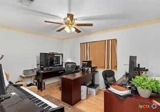 Building Photo - 650 Lorne Rd