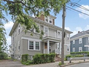 Building Photo - 195 Savin Hill Ave