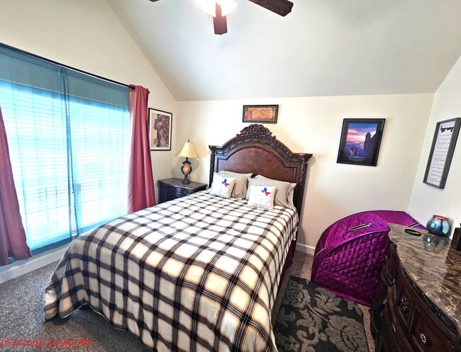 Building Photo - 277 Skyline Dr