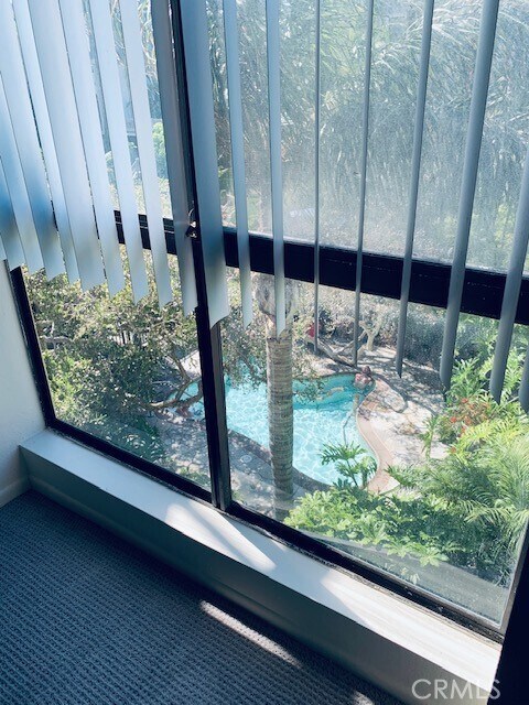 Foto del edificio - 999 N Pacific St