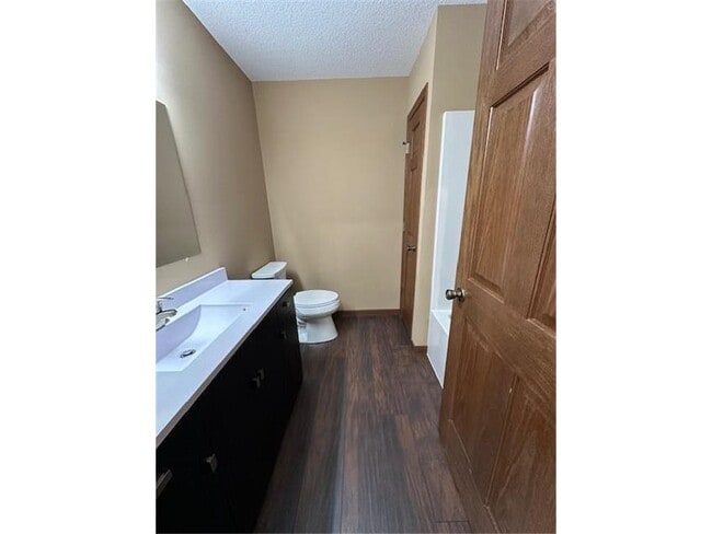 Building Photo - 1560 Gray Fox Dr NE