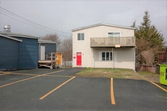 Building Photo - 416 Elizabeth Ave