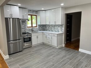 Building Photo - 1001 154th St