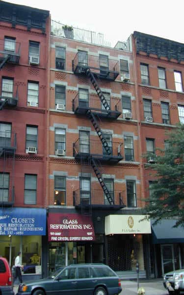 Primary Photo - 1597 York Ave