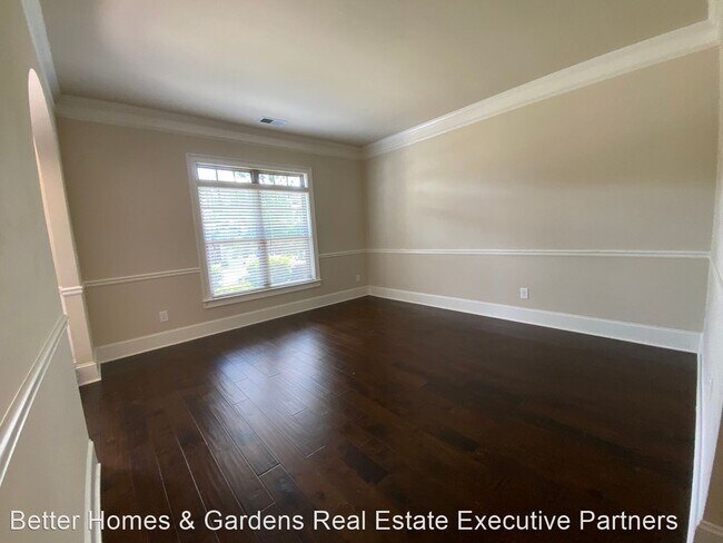 Foto del edificio - 4 br, 2.5 bath House - 735 Porter Lane