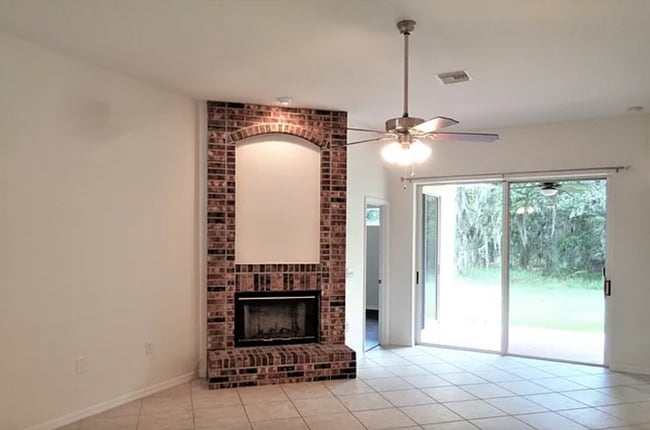 Building Photo - 3704 Lockridge Dr