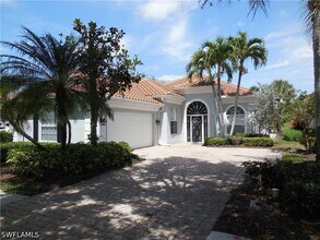 Building Photo - 5267 Hawkesbury Way