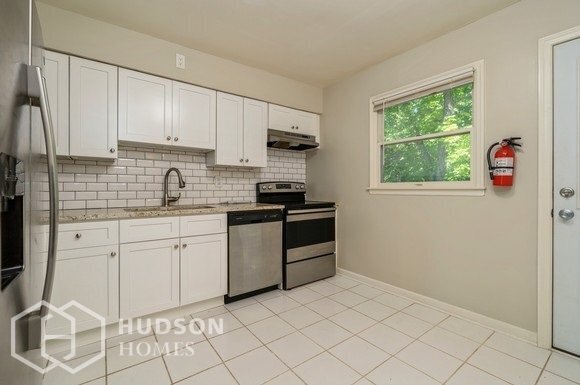 Building Photo - NOW AVAILABLE! - 102 N BARRY DRIVE, HIGHLA...