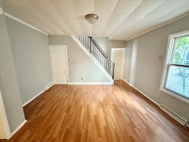 Foto del edificio - 527 Sassafras St