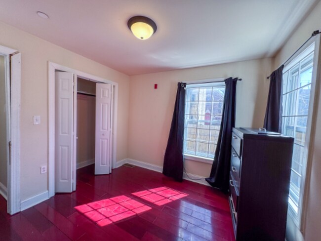Foto del edificio - 1402 Willington St