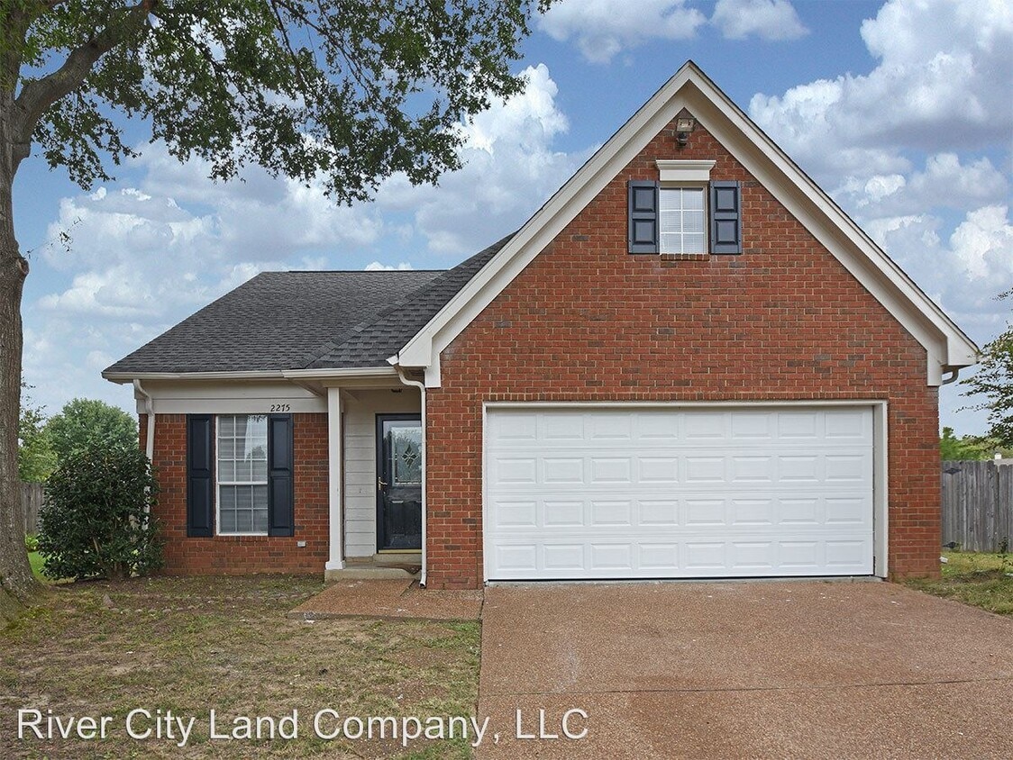 2275 Lake Springs Ln, Cordova, TN 38016 House Rental in Cordova, TN