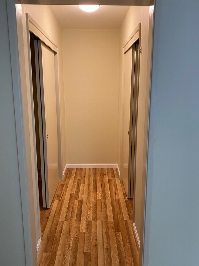 closet - 417 Portofino Dr
