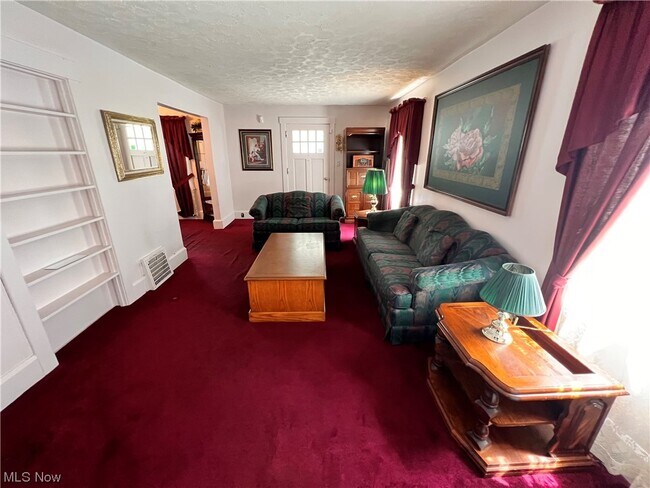 Foto del edificio - 451 Garfield St