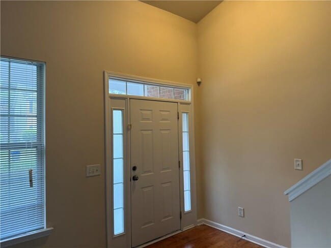 Building Photo - 2090 Atkinson Park Dr NW