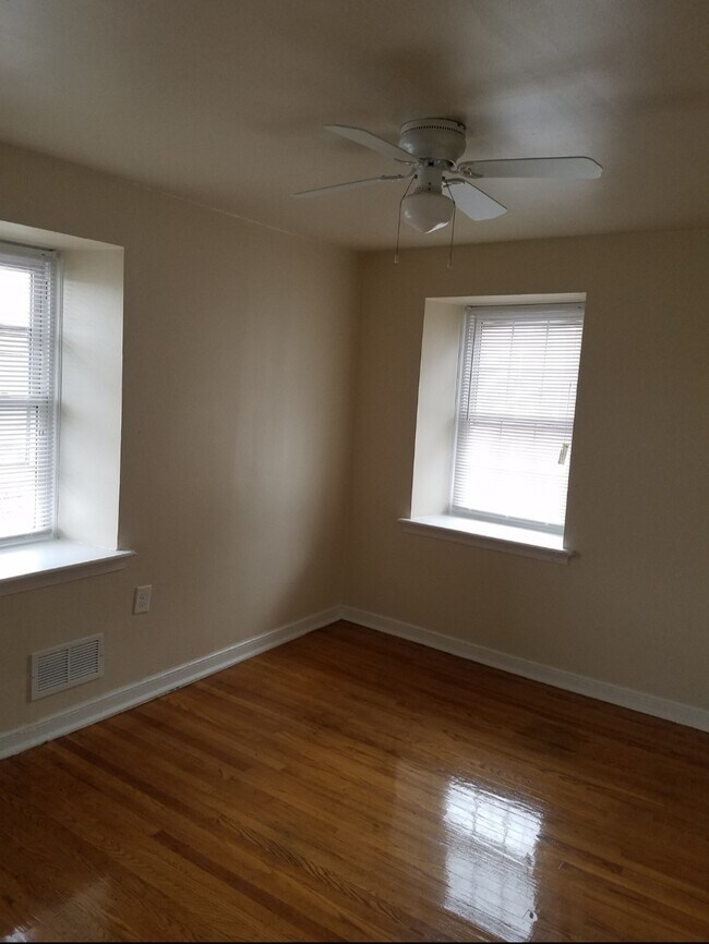 Bedroom 2 - 2318 Huntingdon Pike